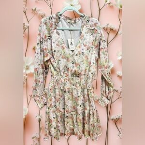 Easel NWT Floral Ruffle Long-Sleeve Mini Dress in Blush Multi size Large